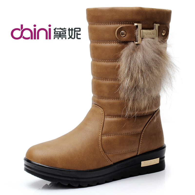<em>黛妮</em>冬季雪地靴女狐狸毛时尚女靴防水保暖棉靴
